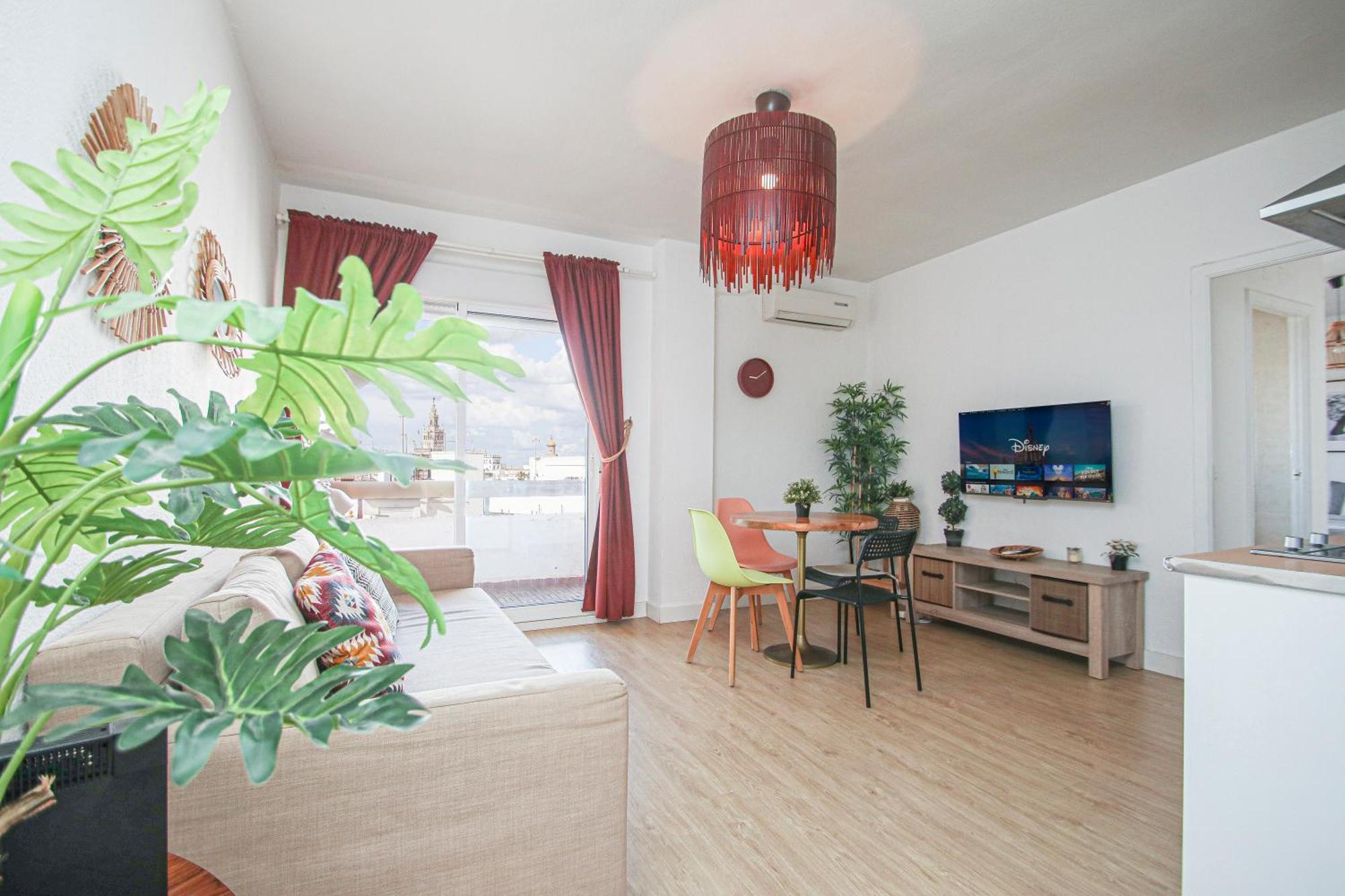 Stunning Apt W Views To Giralda - 15 Minutes Walk Севиля Екстериор снимка